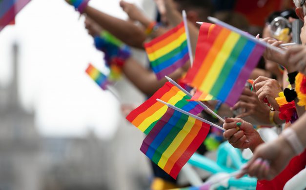 Diversidade LGBTQIA+ é benéfica para empresas e sociedade. Veja o que sua empresa pode fazer hoje mesmo para ser mais inclusiva